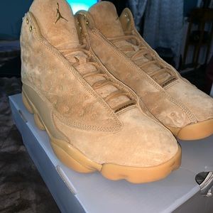 Air Jordan 13 size 11 wheats worn once